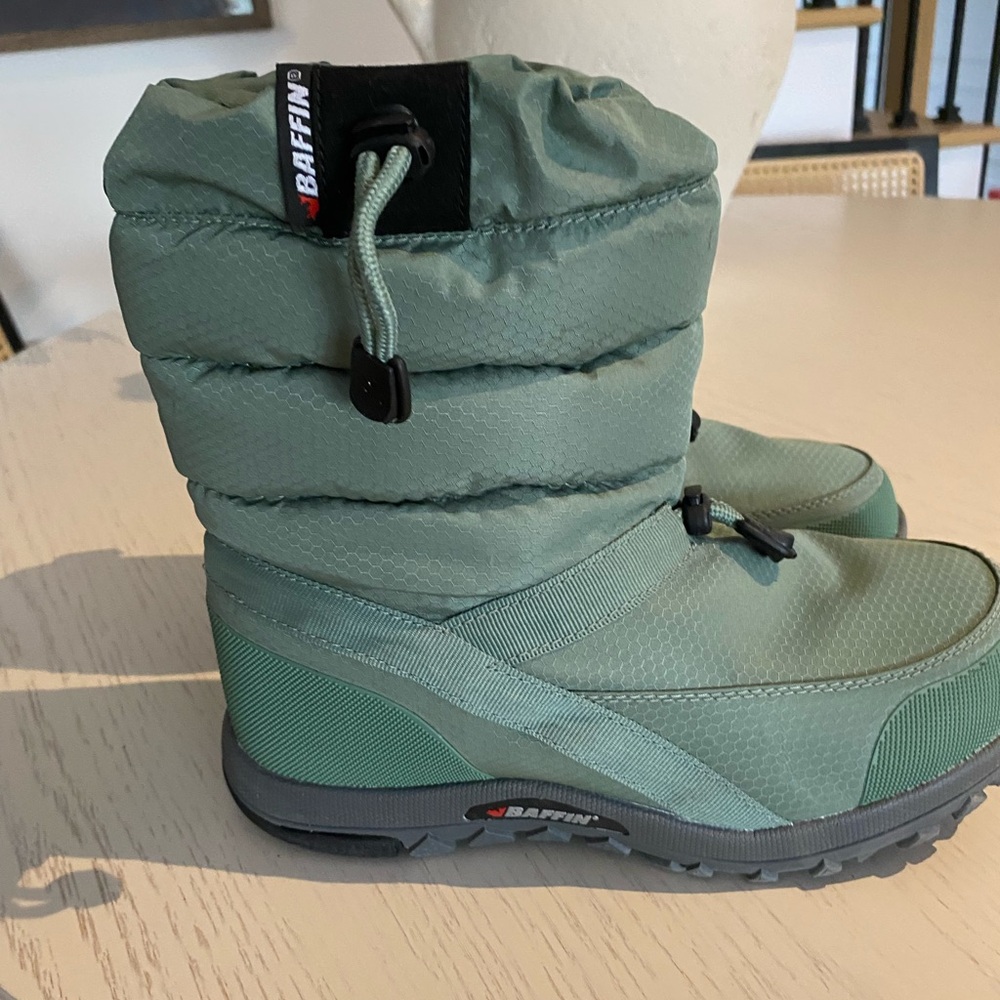Baffin Olive Snow Boots